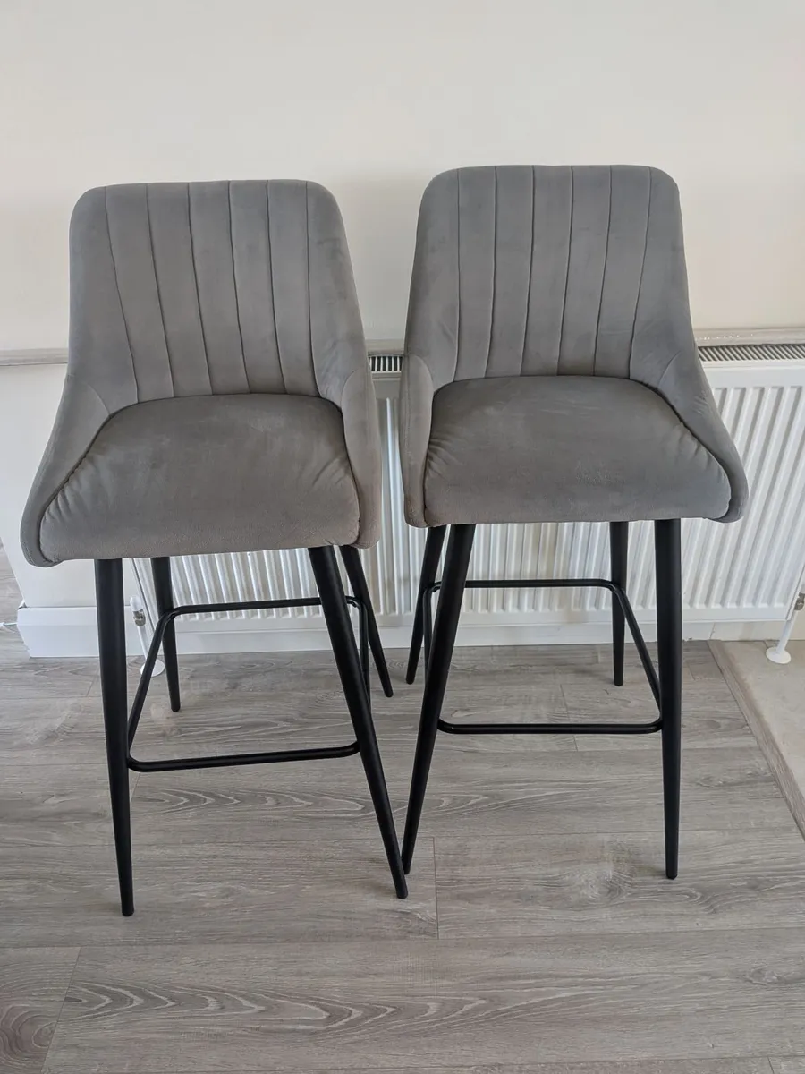 Bar stools - Image 4