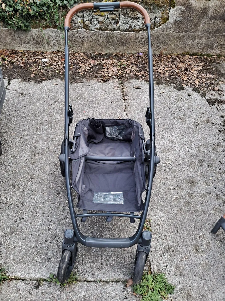 Baby equipment - Image 2