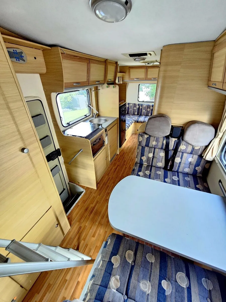 2007 roller team Camper right RHD - Image 4