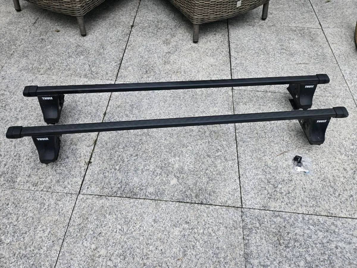 Thule roof bars