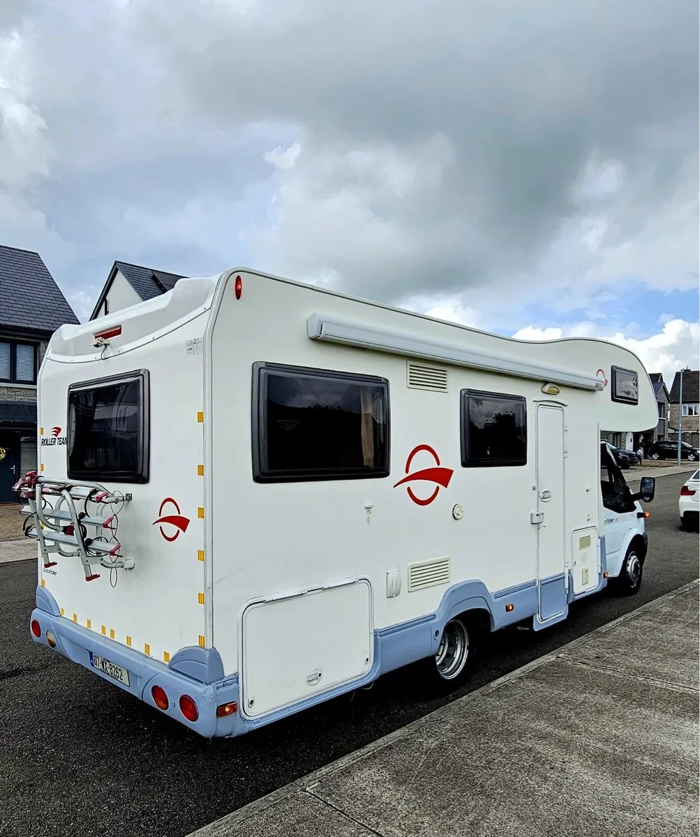 Camper - Image 2