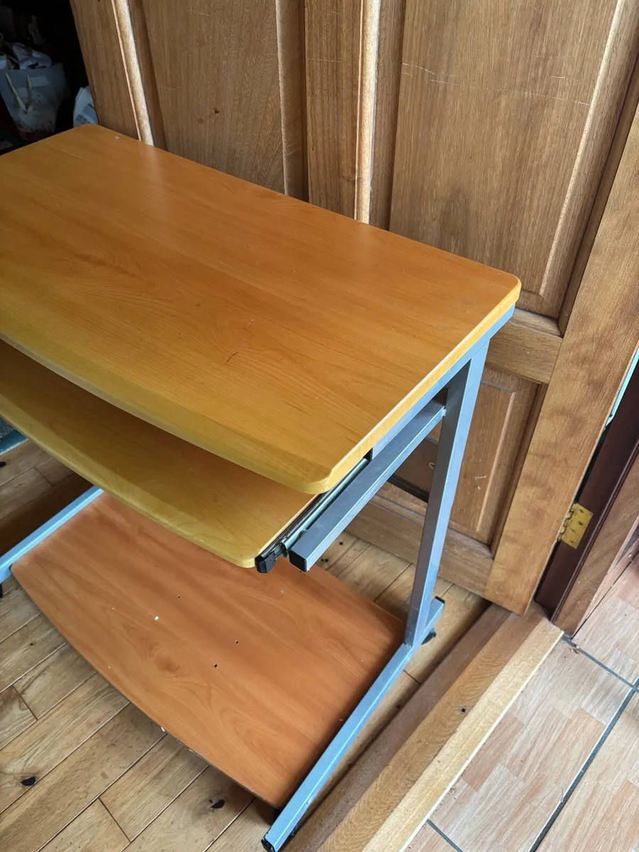 Desk - Image 4