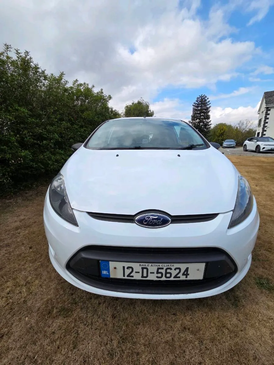 Ford Fiesta Van 1.4tdci Low Mileage - Image 2