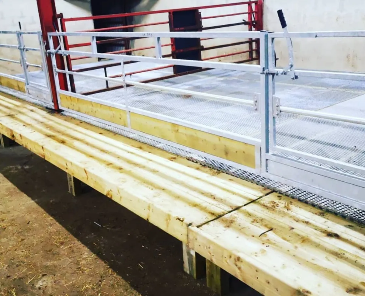 Sheep slats - mesh and plastic available - Image 3