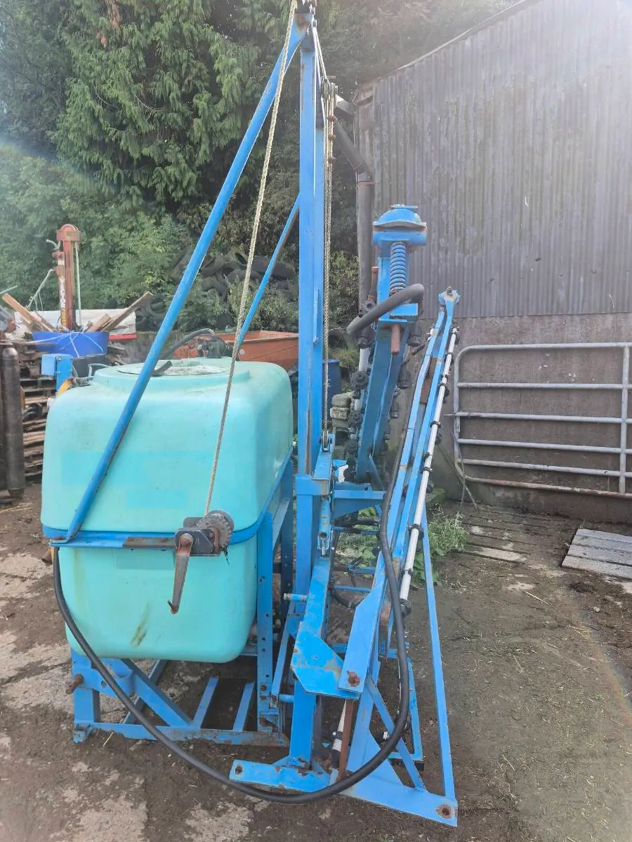 Sprayer - Image 2