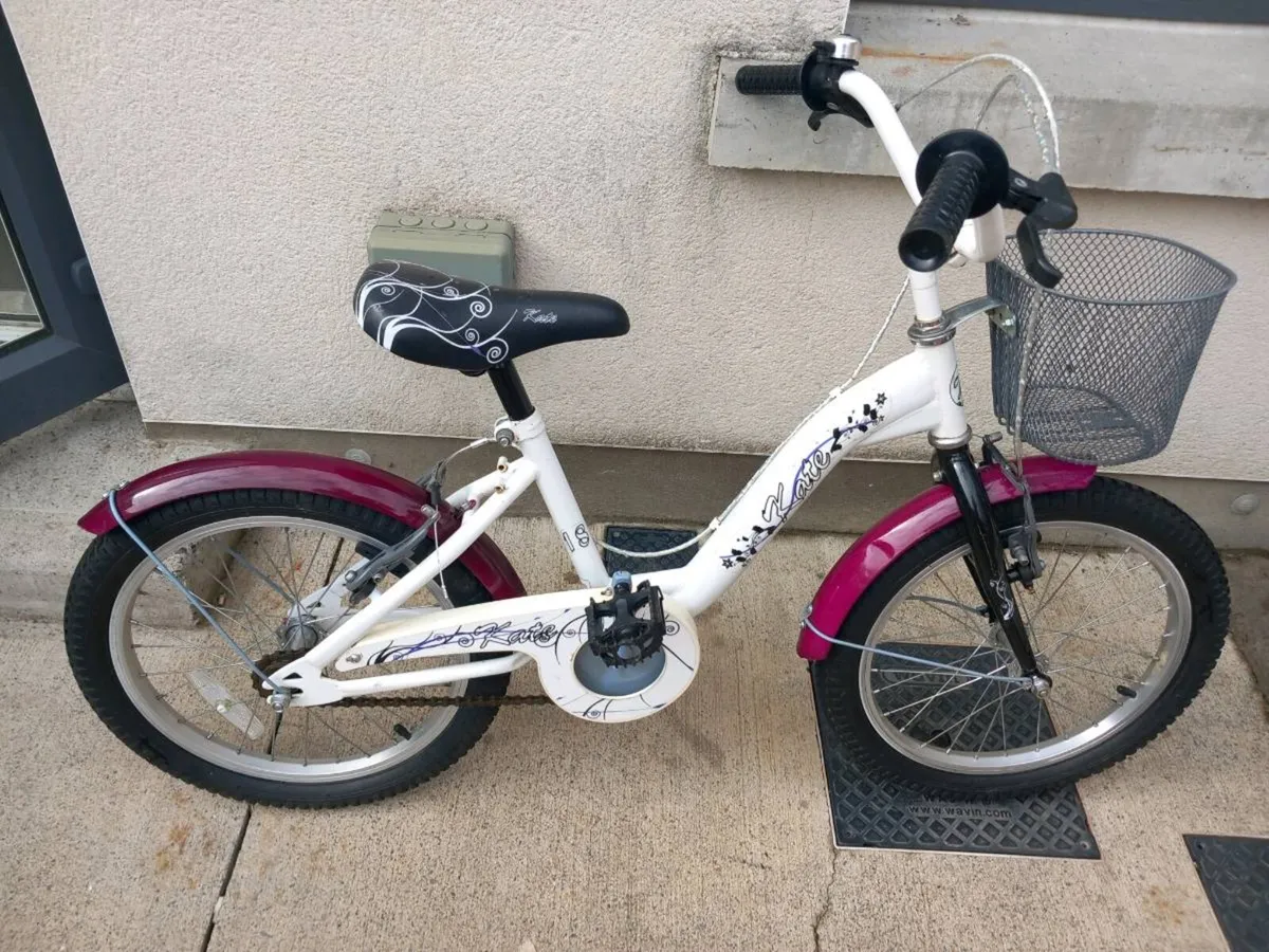 Kids Katie bike size 18 inch wheels - Image 1