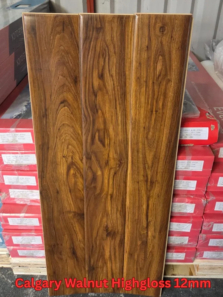 New 12mm 8mm Laminated Flooring Free Delivery - Image 3