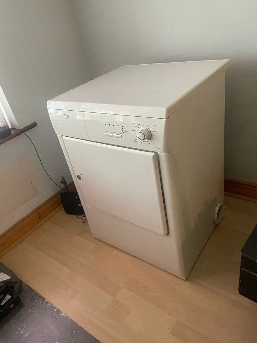 Zanussi vented tumble dryer - Image 2