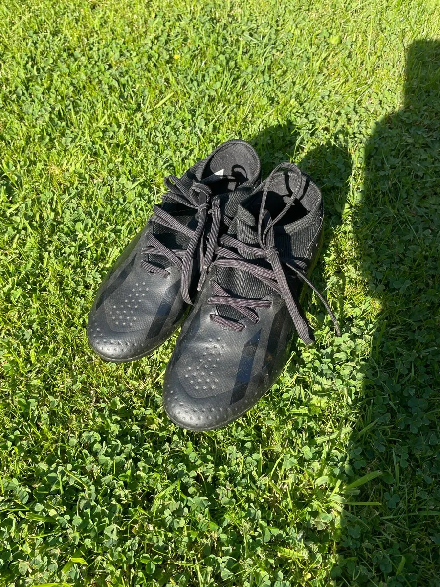 Kids football boots - Image 1