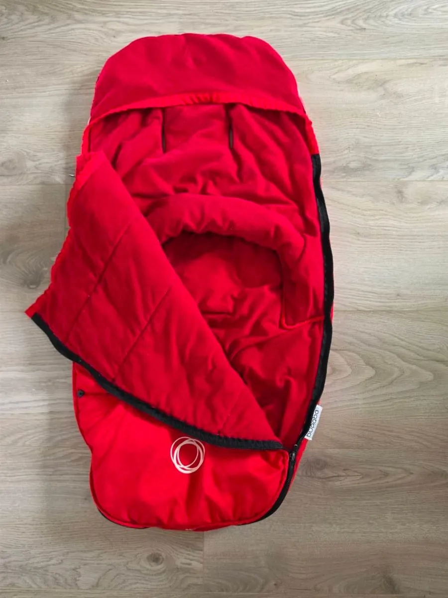 Bugaboo red foot muff - Image 2