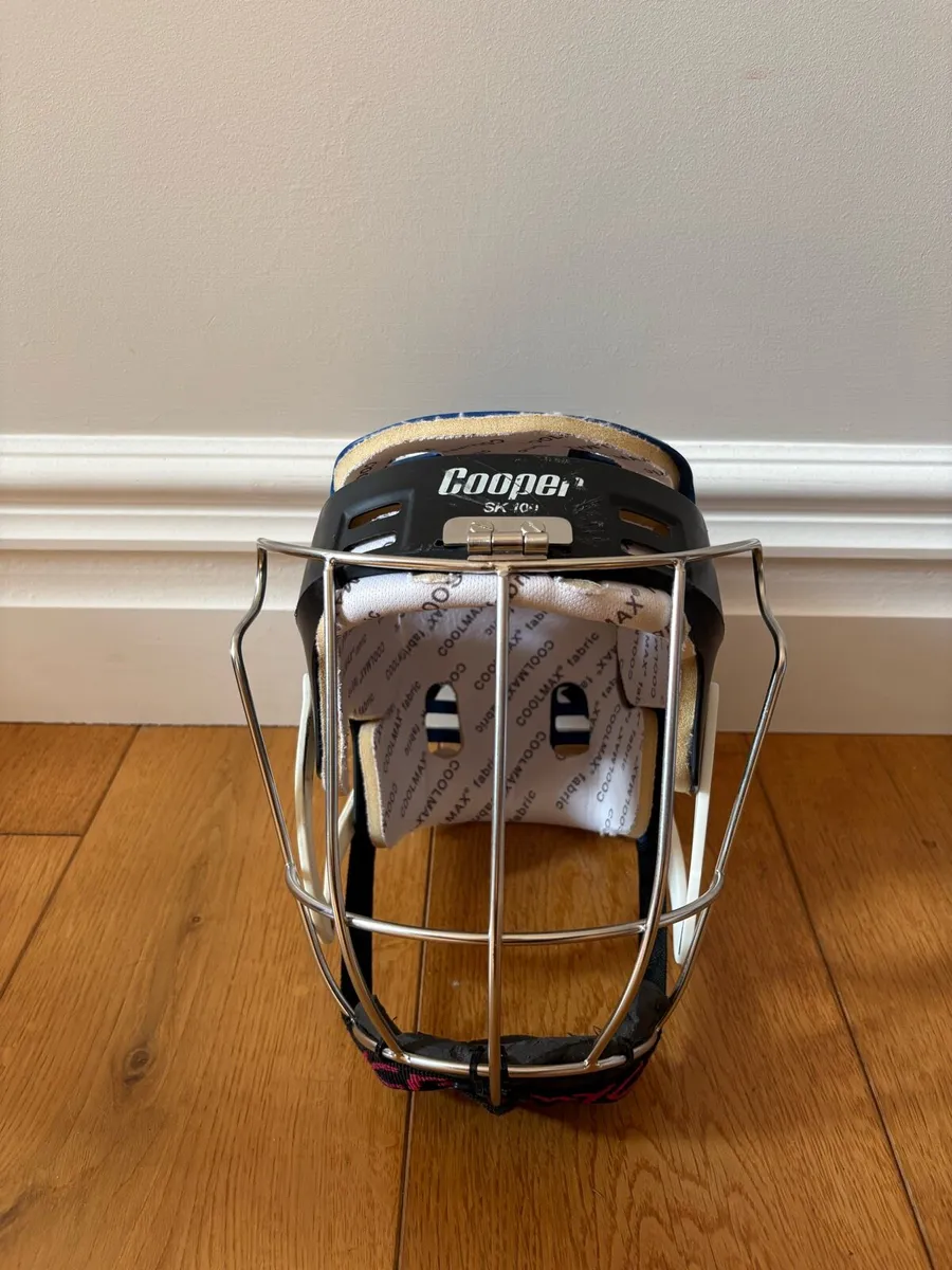 Cooper Sk100 Hurling Helmet - Image 2