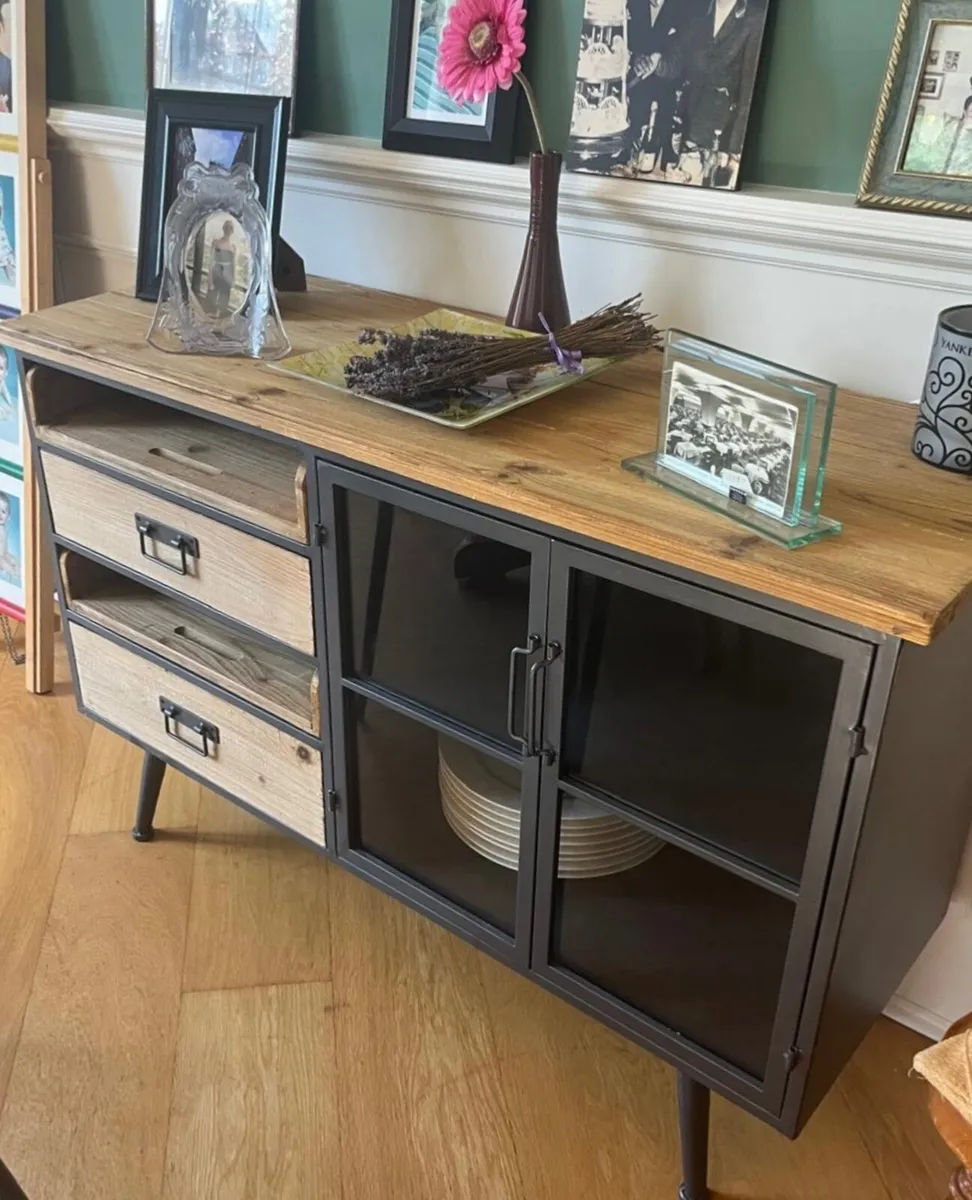 Sideboard - Image 2