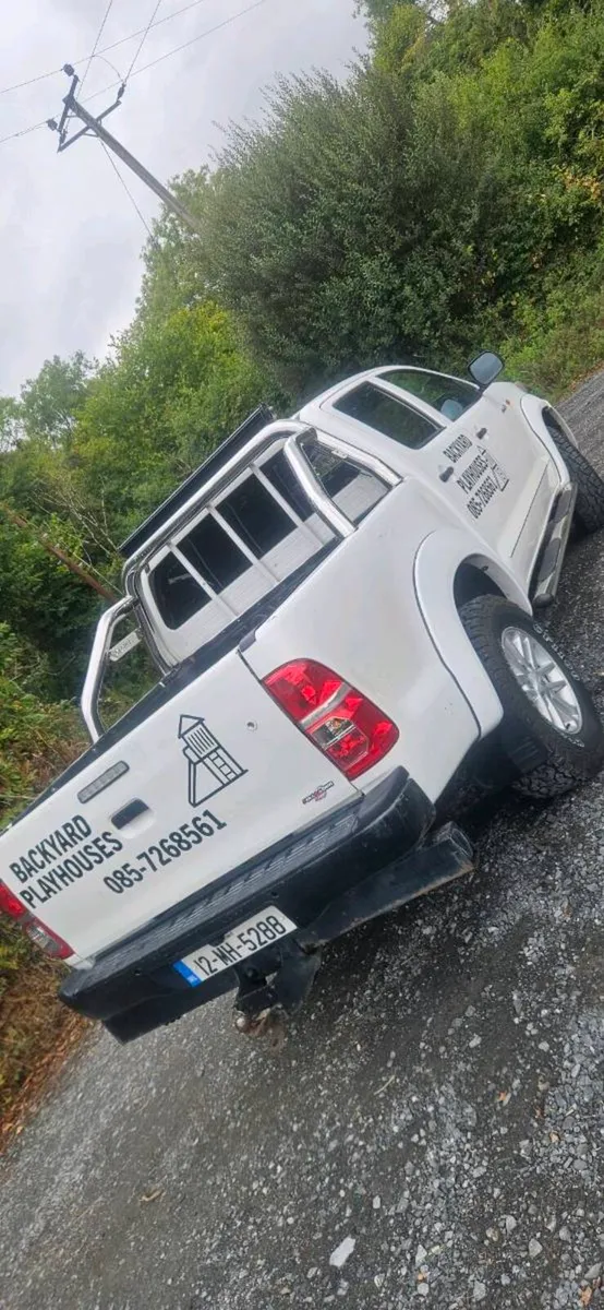 Toyota hilux jeep - Image 4