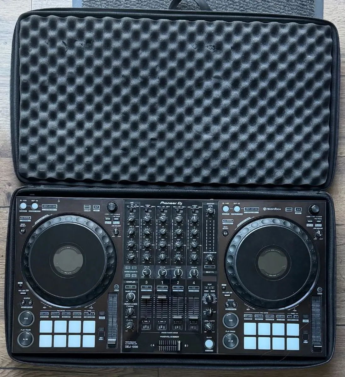 DDJ 1000 + Flightcase - Image 1