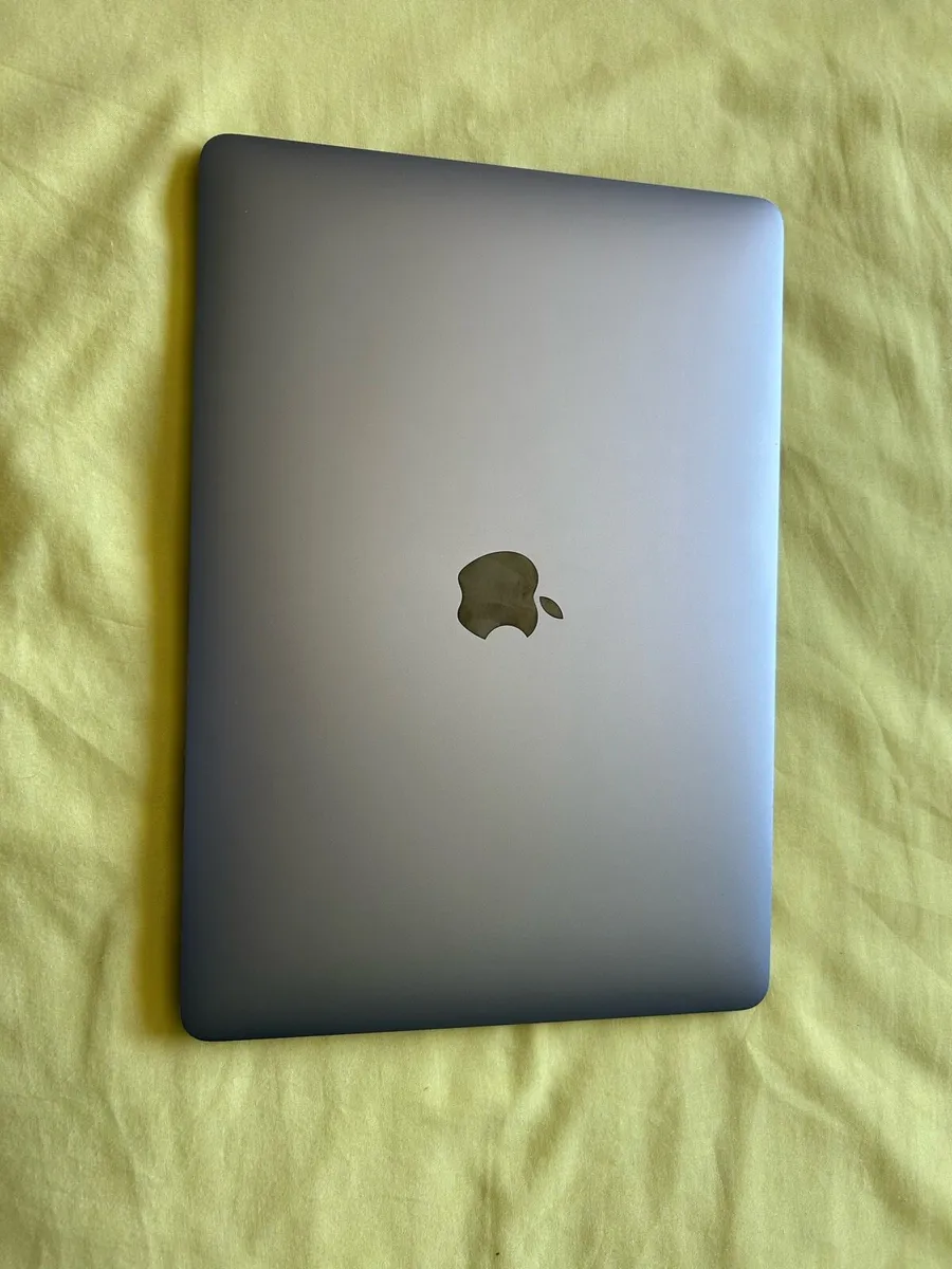 MacBook - Image 1