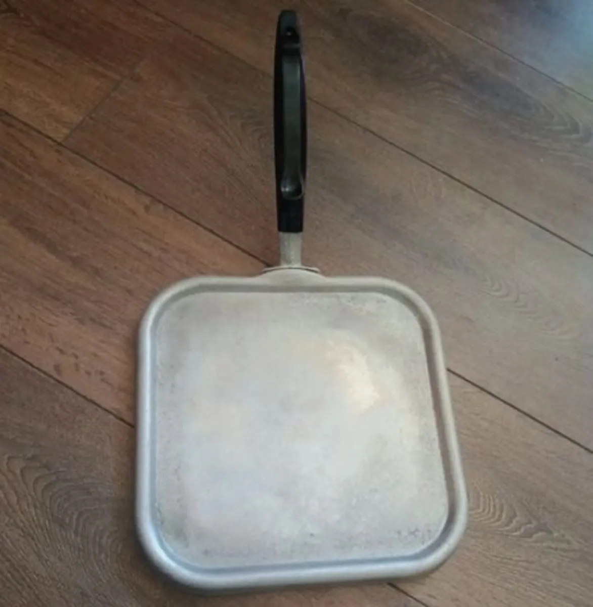 Vintage Elizabeth Mckellar “Girdle” Griddle