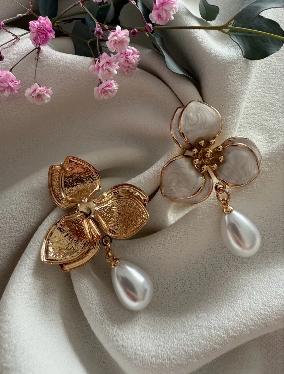 Earrings - Image 2