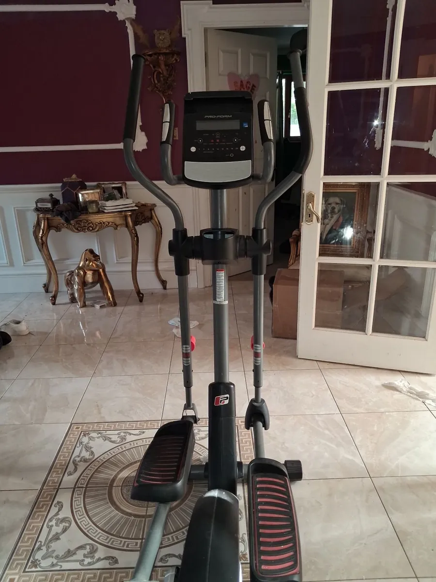 Pro form treadmill - Image 2