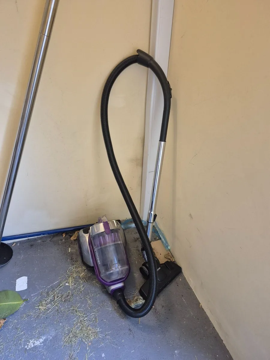 VYTRONIX PET01 Animal Bagless Cylinder Vacuum Clea - Image 2