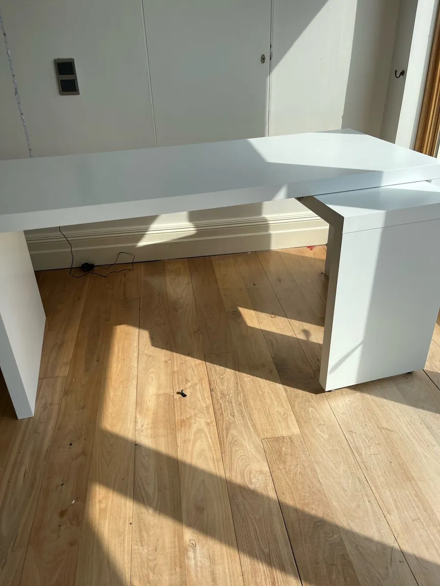 Desk - Image 1