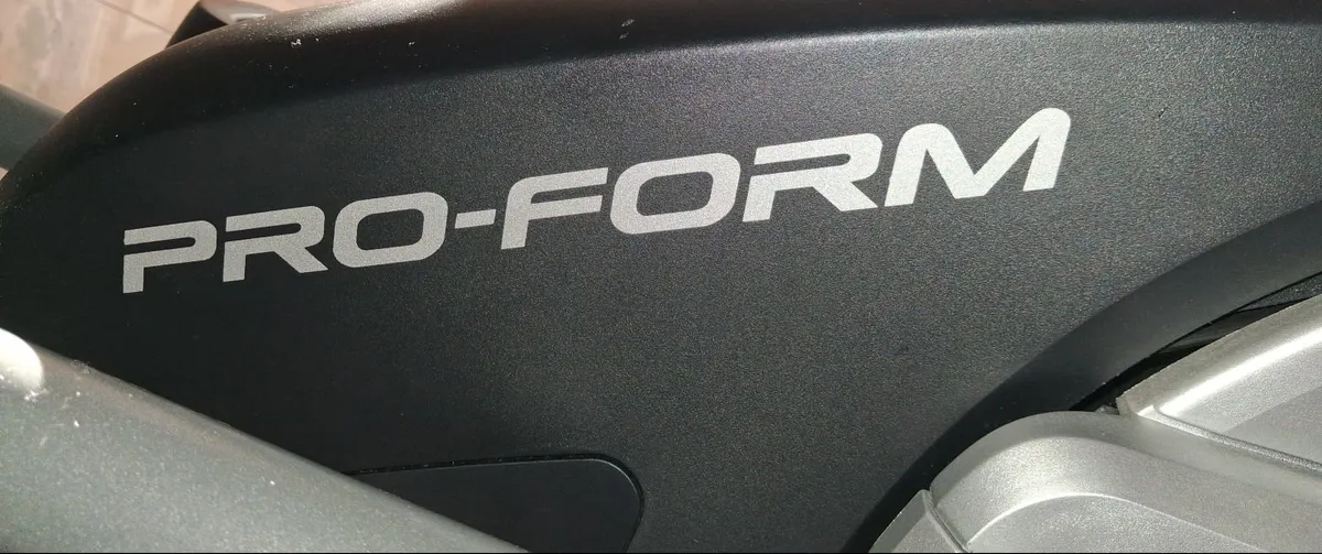Pro form cross trainer - Image 1
