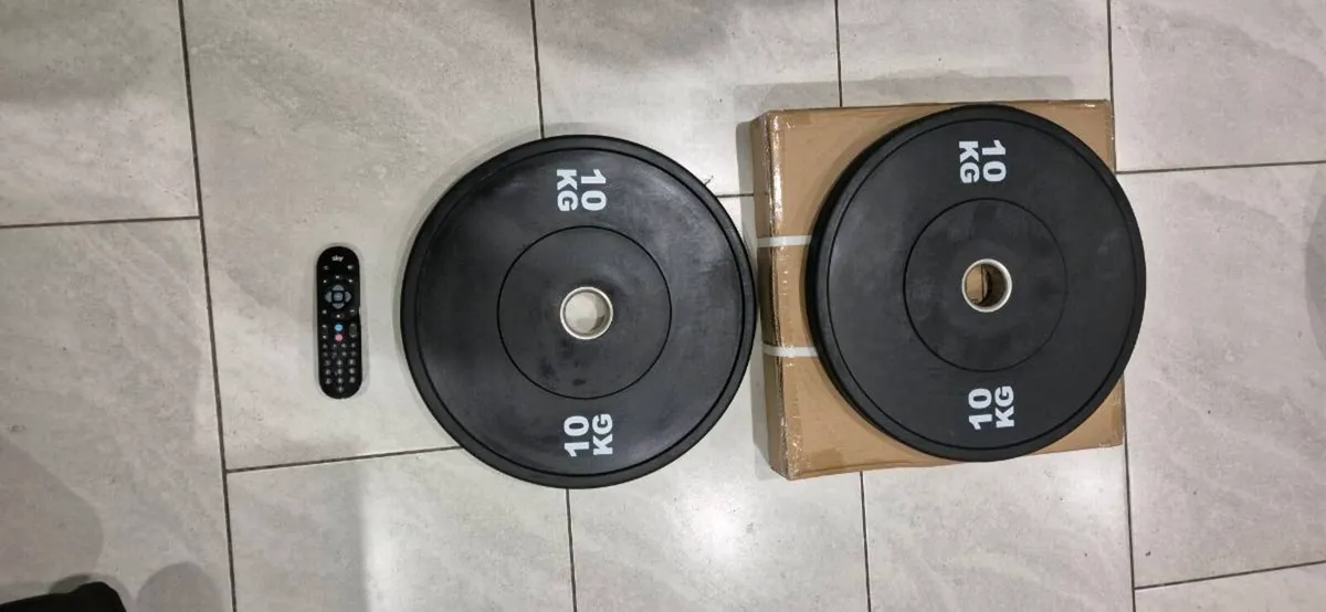 Brand new 2x10 kilo olympic bumper weight plates - Image 3