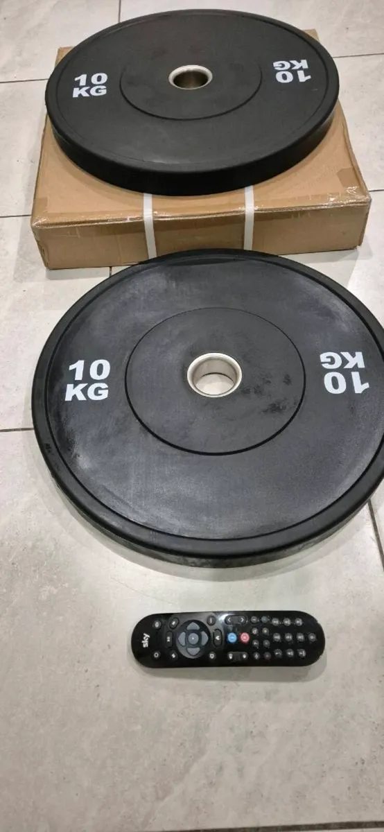 Brand new 2x10 kilo olympic bumper weight plates - Image 4
