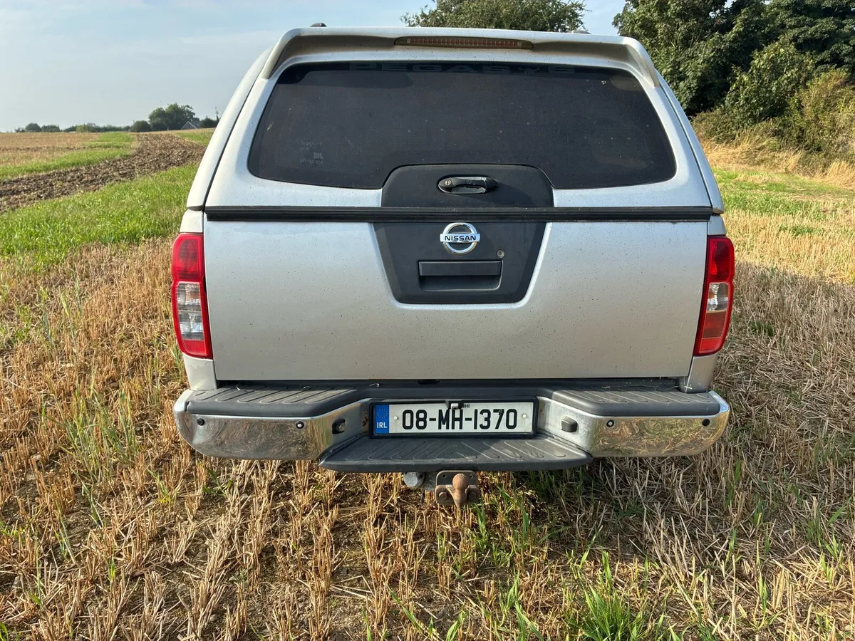 Nissan navara - Image 2