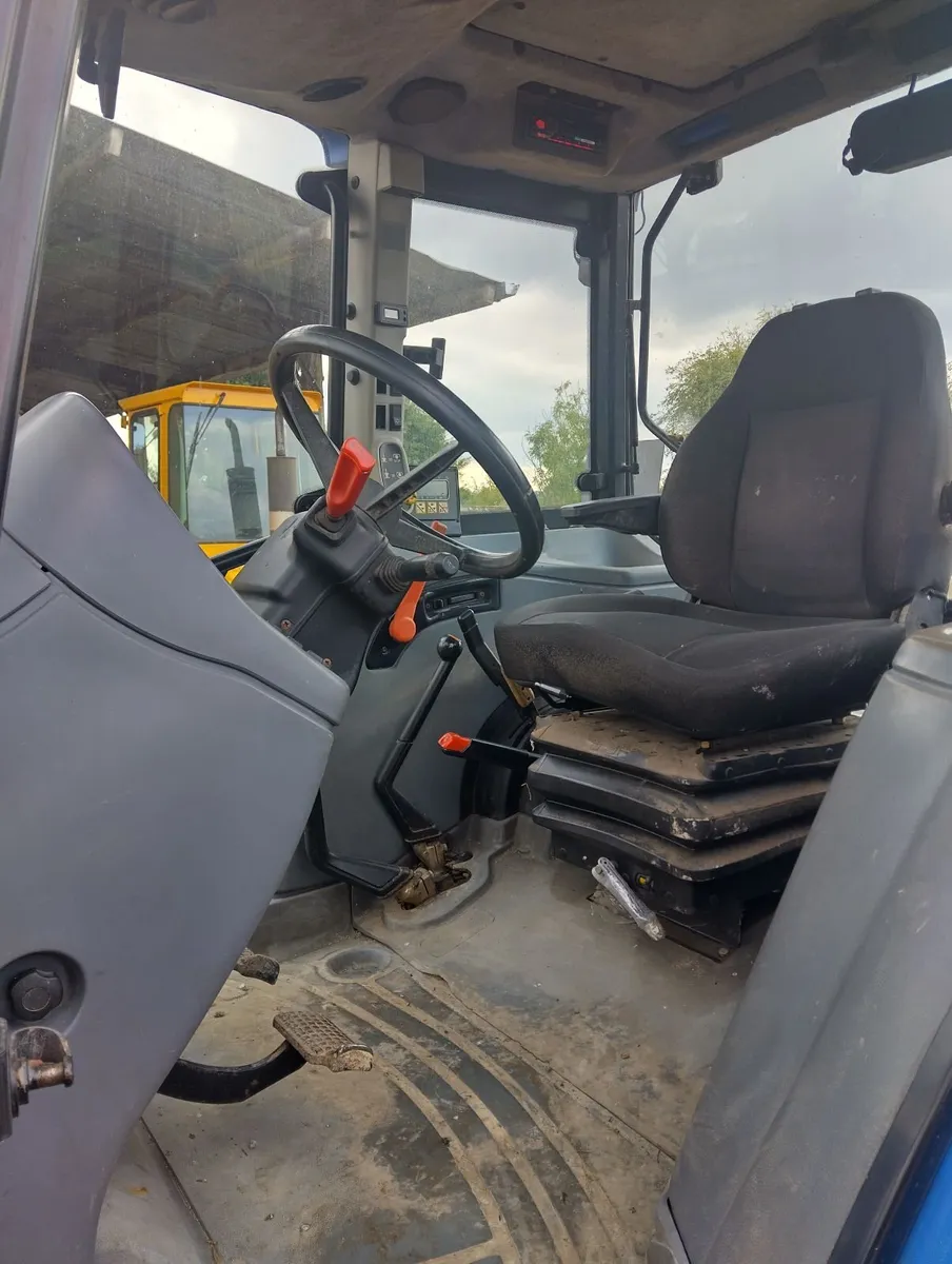 New Holland TL 100 - Image 2