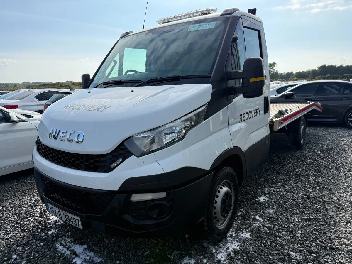 IvecoDaily 35-110 Hi-Matic/2015 Recovery/ +VAT - Image 1