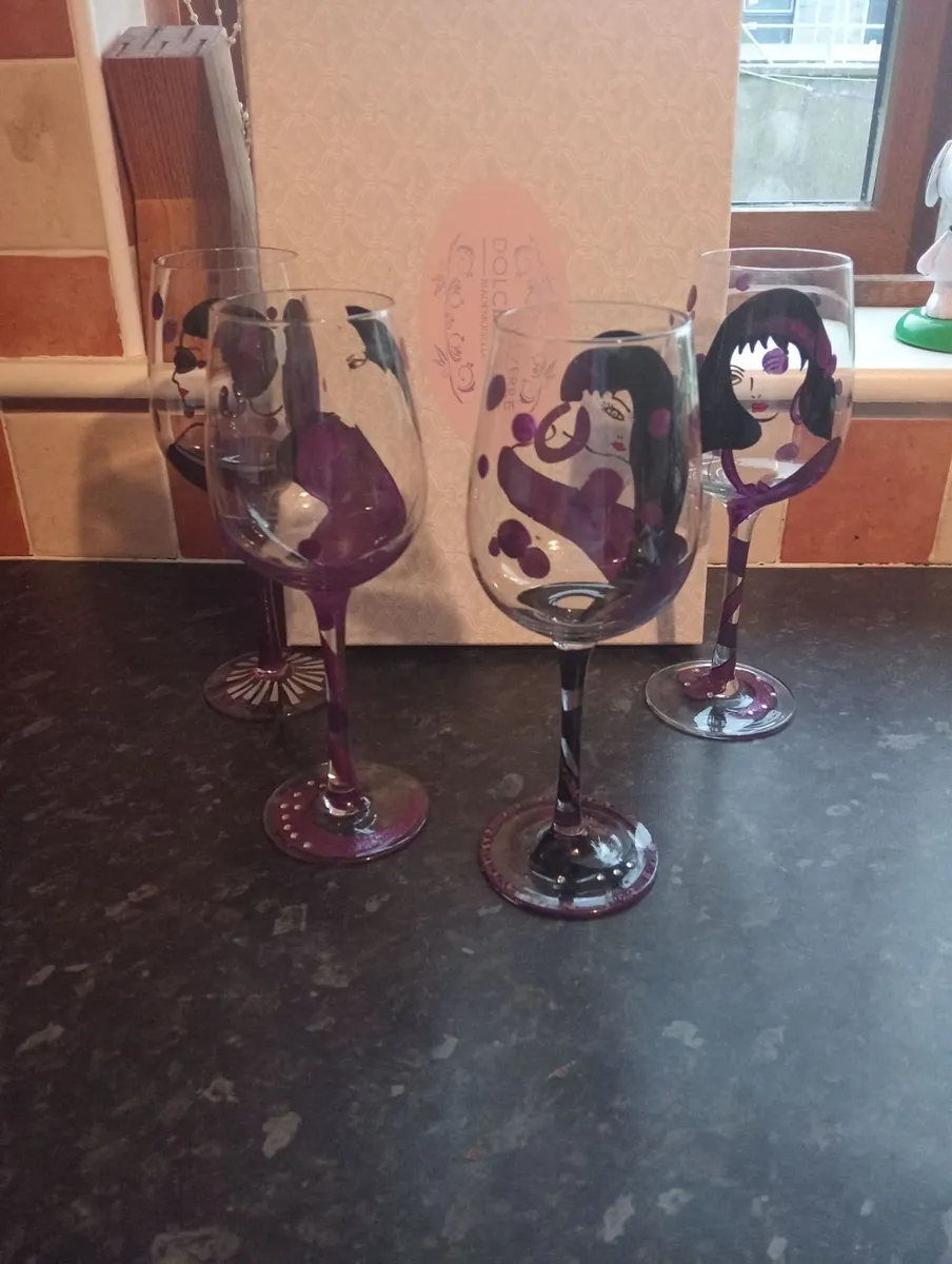 Wine Glasses - Image 3