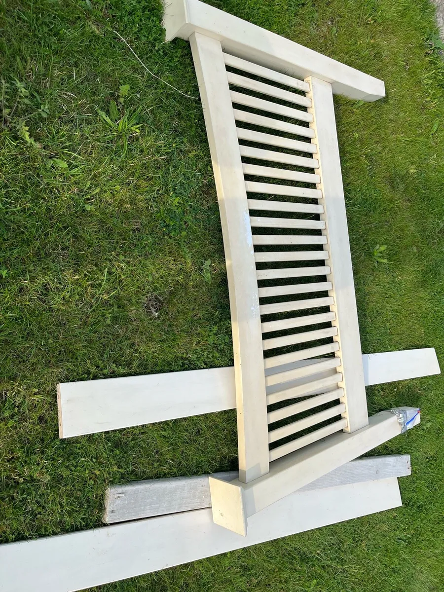 Bed - Image 3