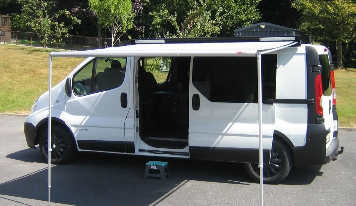 Renault Trafic Campervan - Image 1