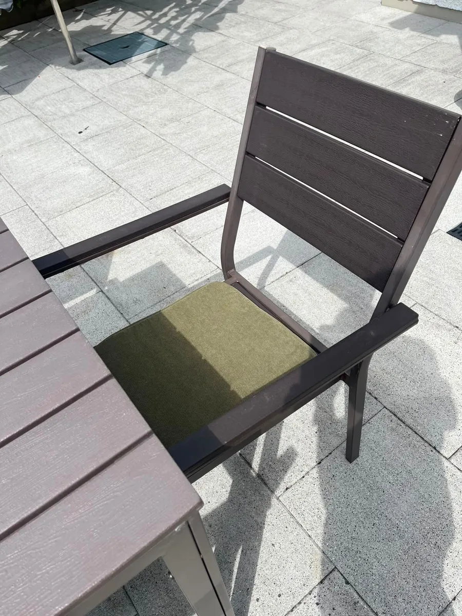 Garden Dining Table & 6 Chairs - Image 3