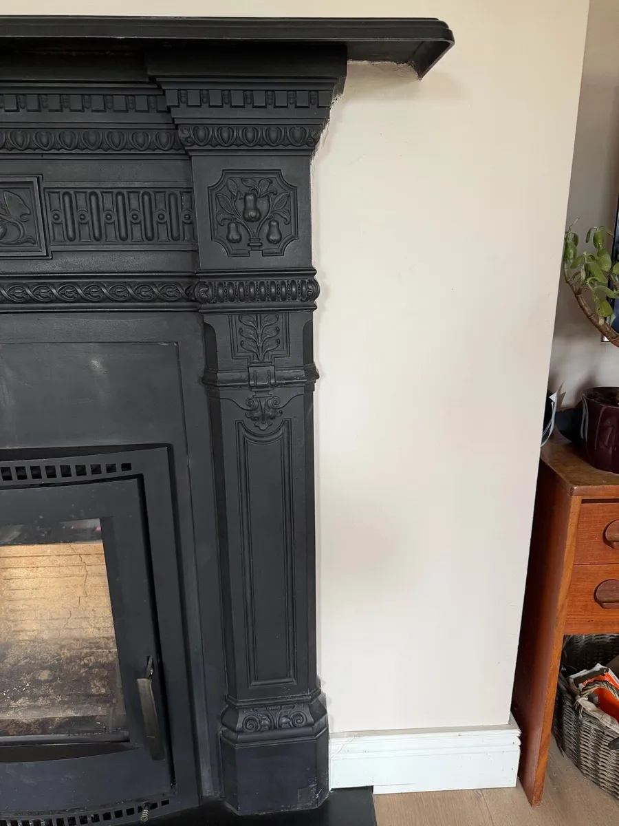 Cast iron fireplace - Image 4