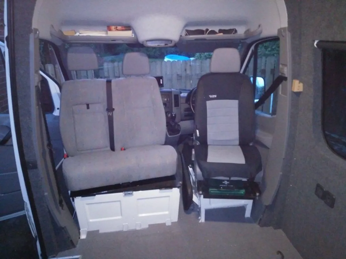 Crafter/Sprinter Double Seat Swivel - Image 2