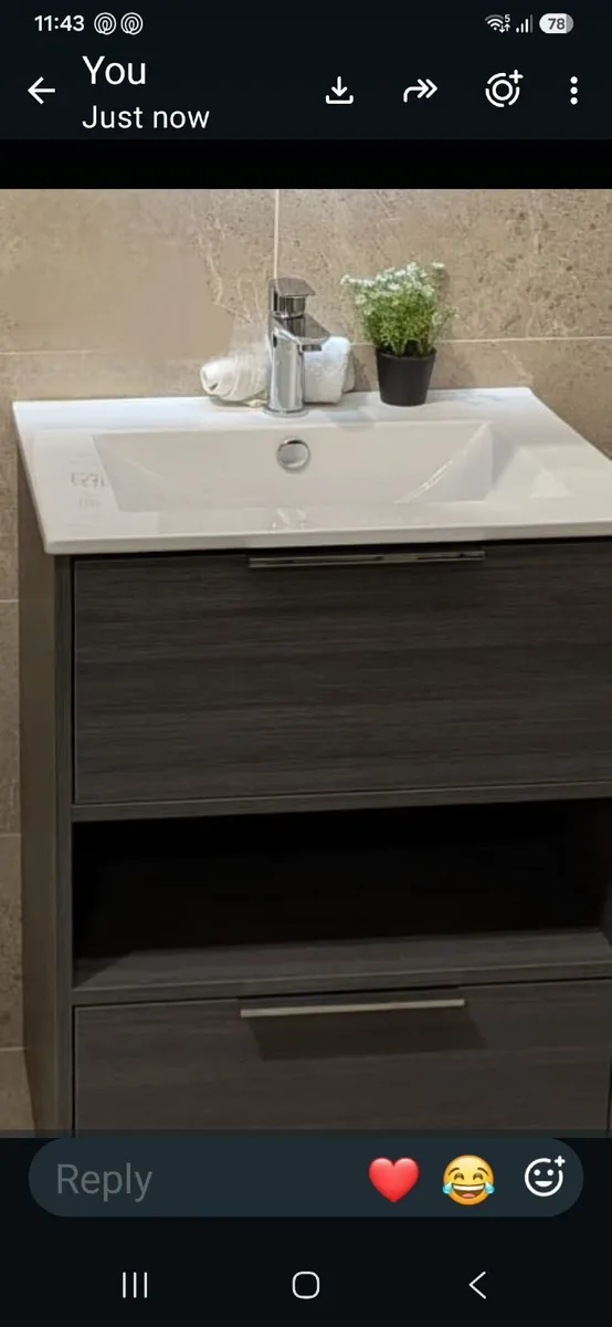 Sink unit - Image 1