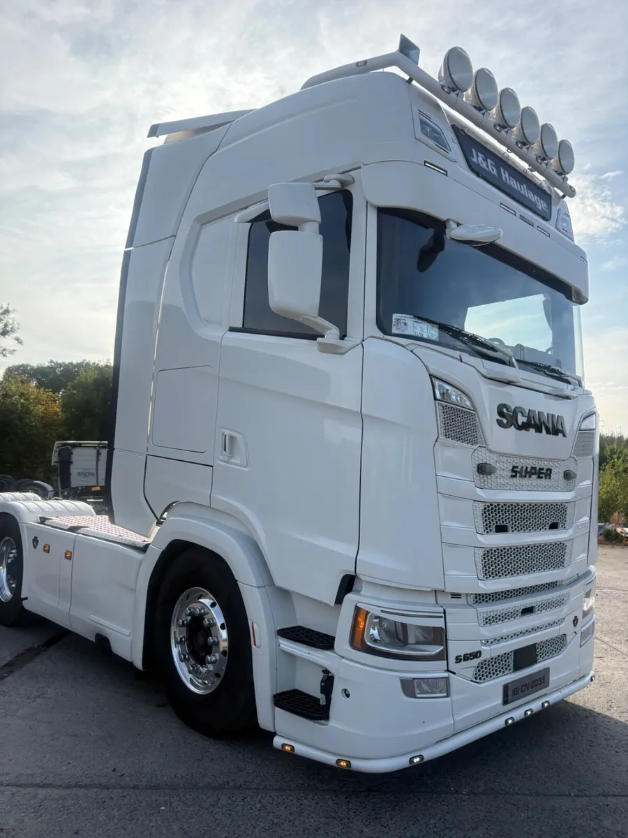 Scania S650 Twin Tag Hydraulics 660km - Image 3