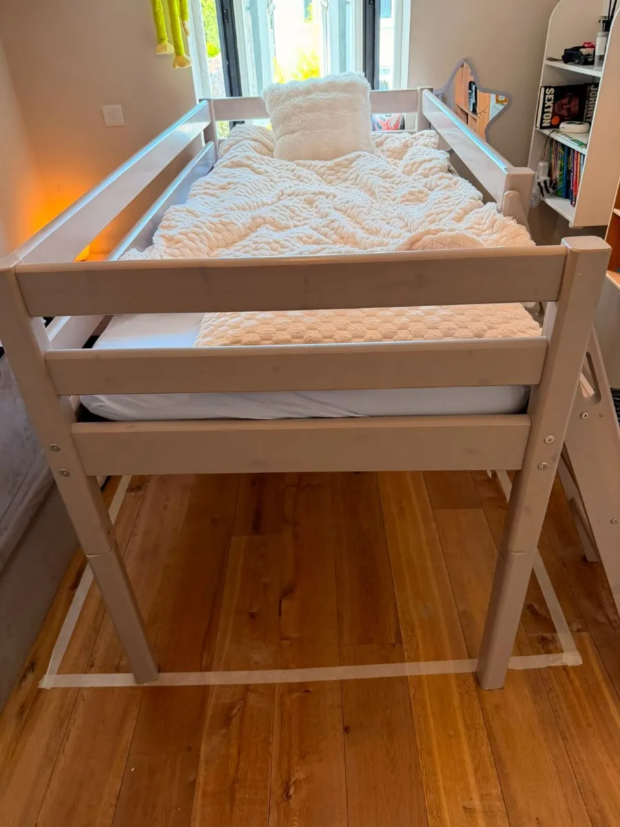 Kids Flexa Bed - Image 3