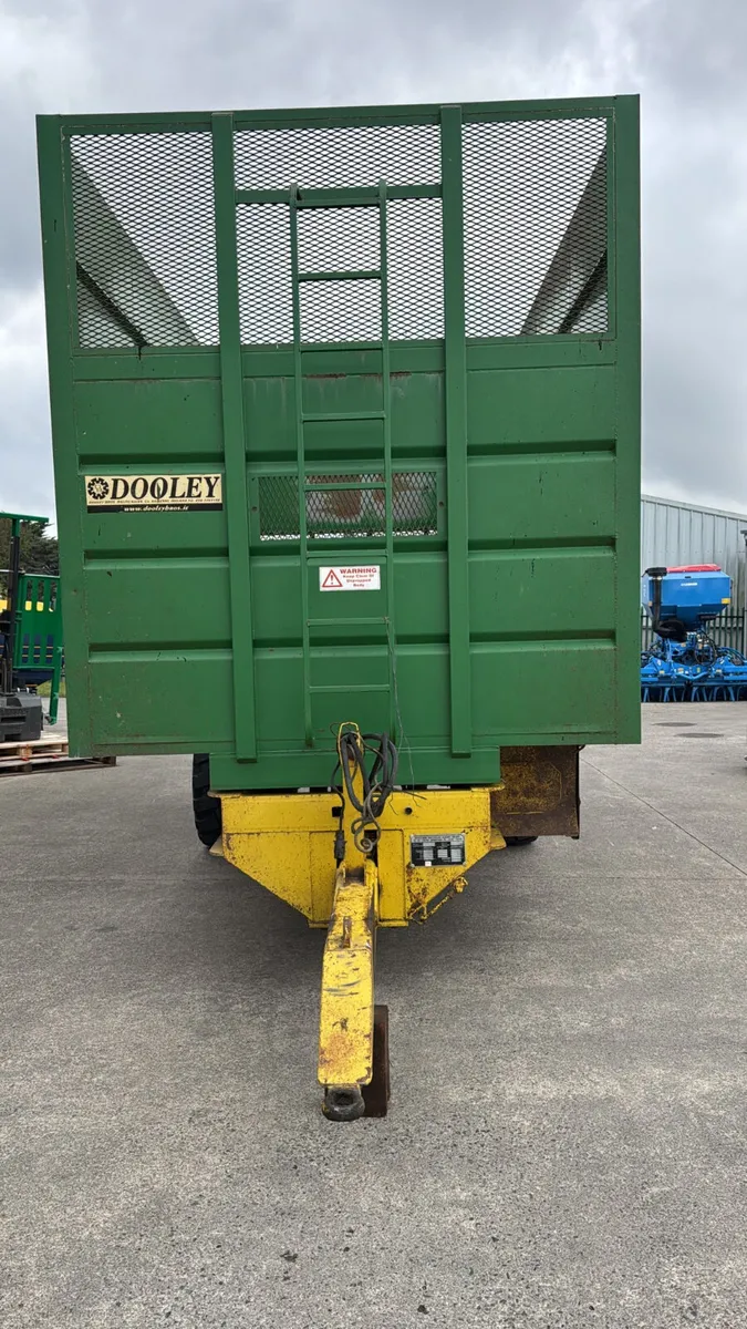 Dooley 18ft silage trailer - Image 2