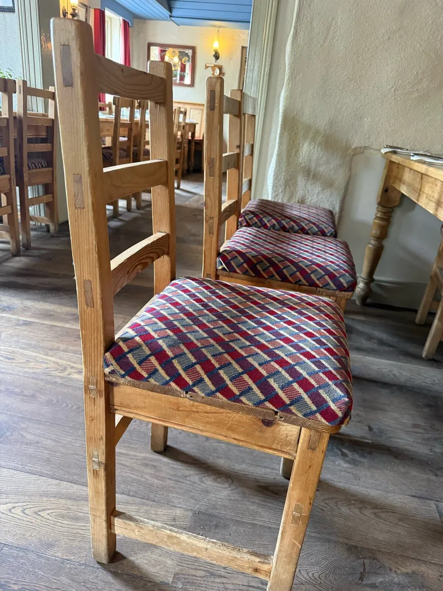 Kitchen chairs - Image 3