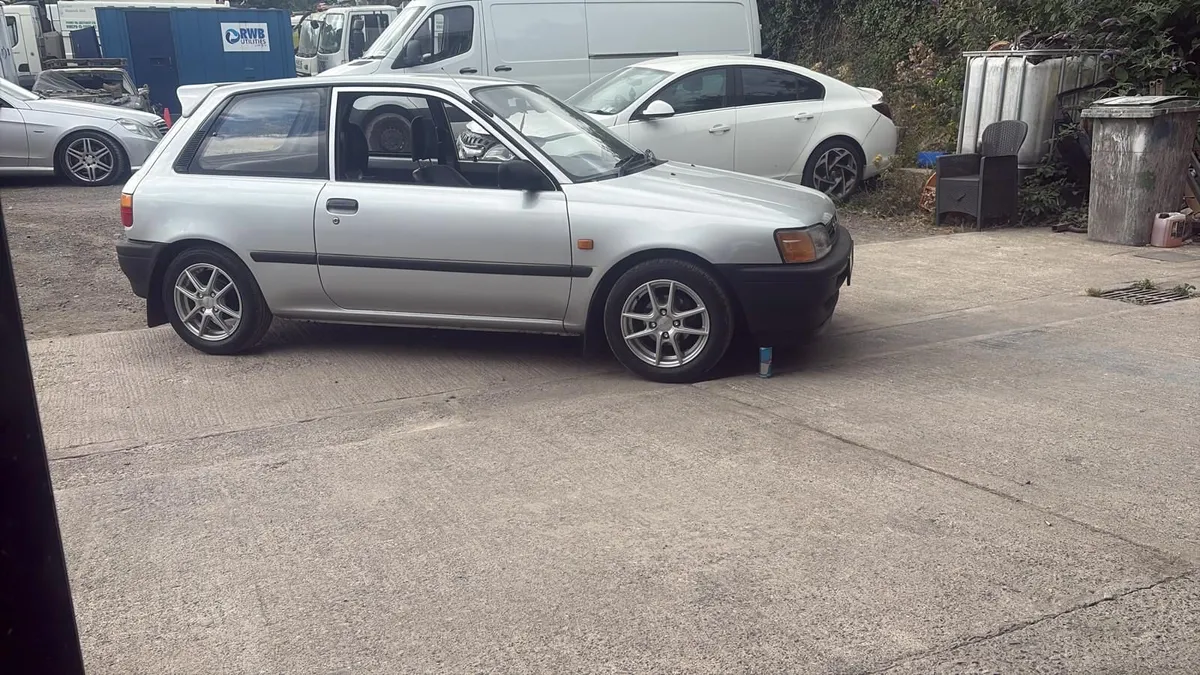 Toyota Starlet 1995 Quick sale - Image 1