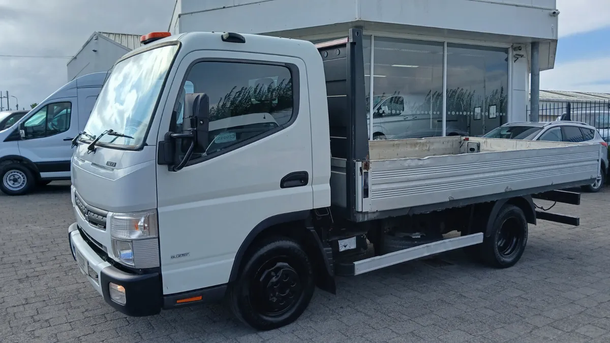 181 CANTER DROPSIDE 3.5T RARE - Image 1