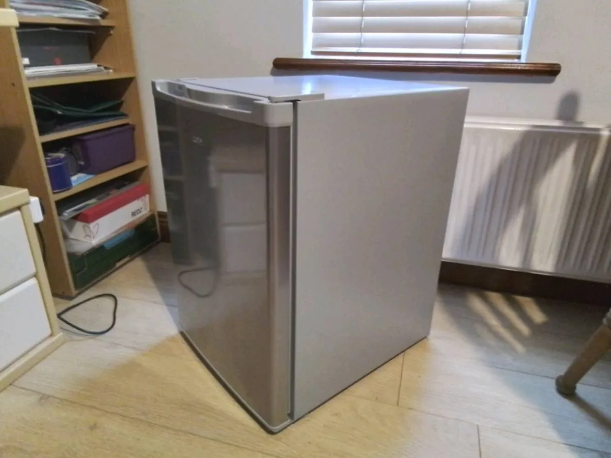 Fridge - Image 3