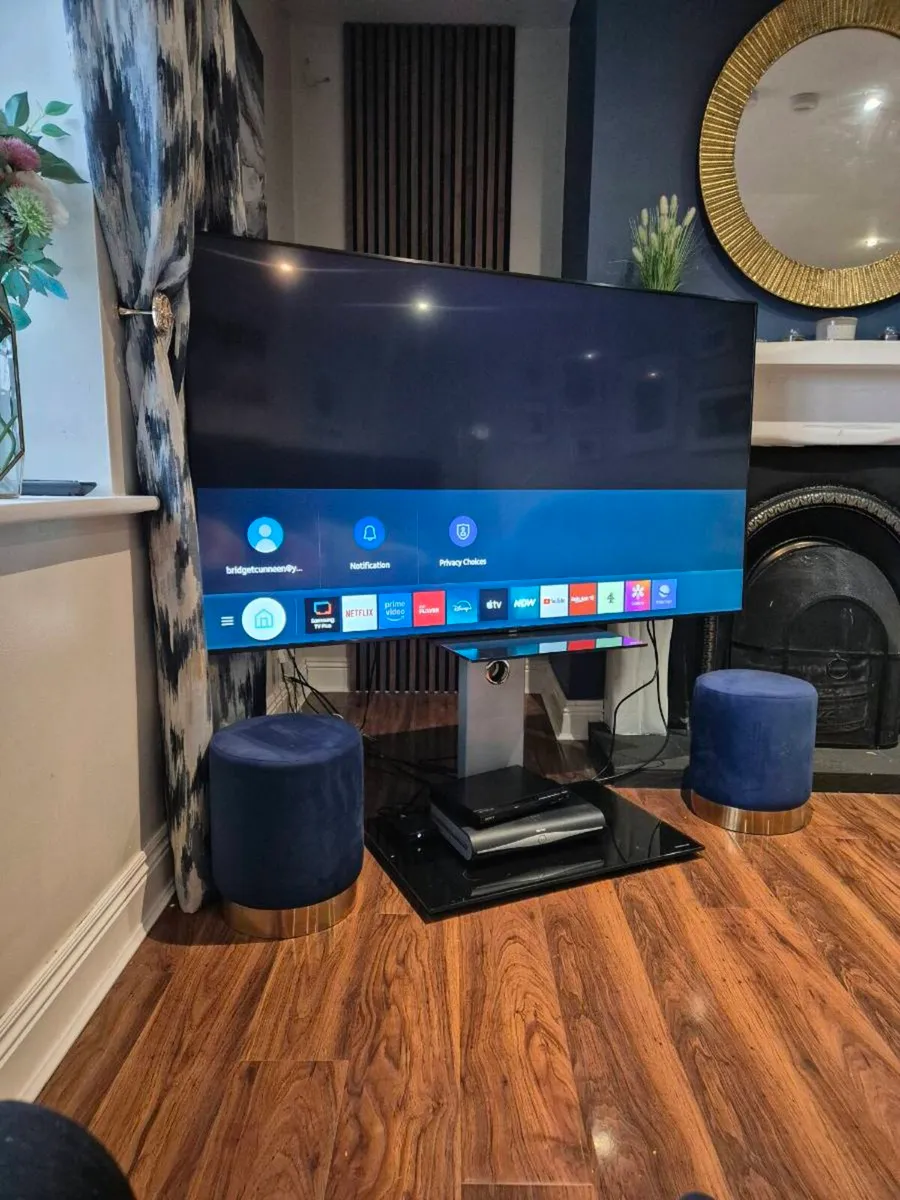 Tv - Image 2