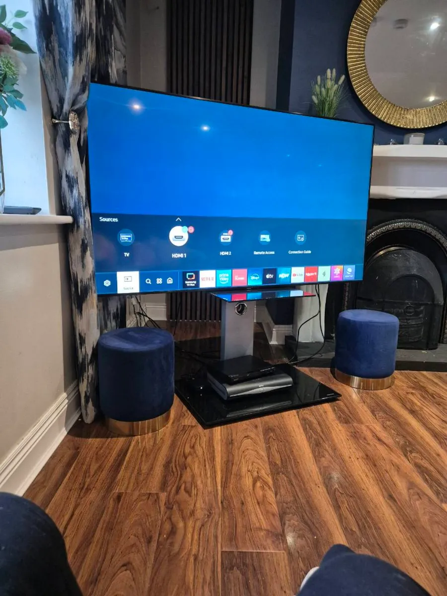 Tv - Image 1
