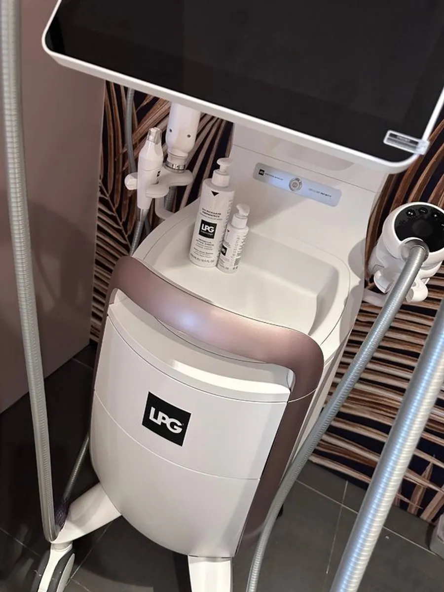 Lpg Endermologie Infinity  Immaculate Condition - Image 2