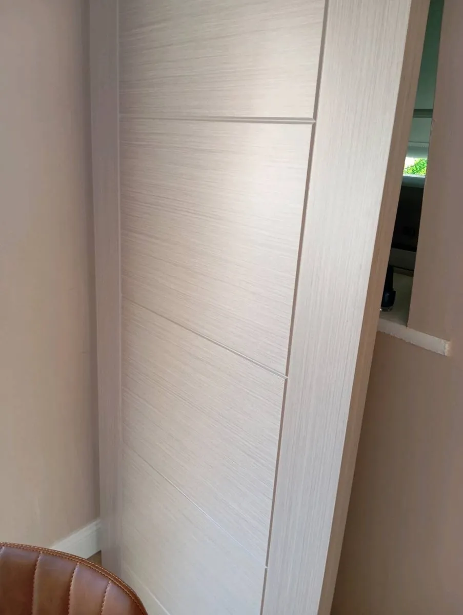 Door - Image 1