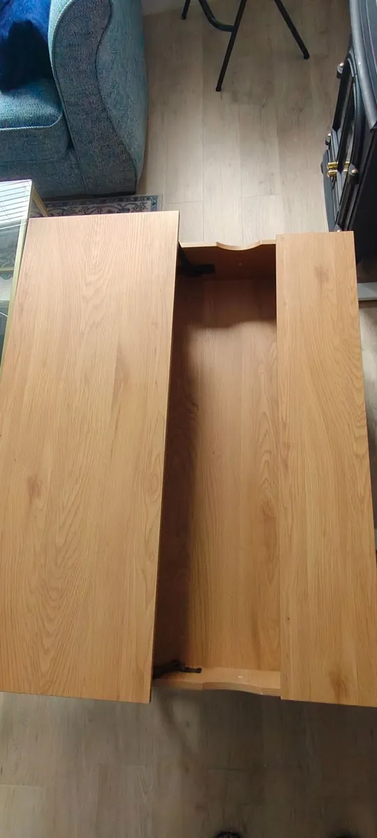 Coffee table - Image 1
