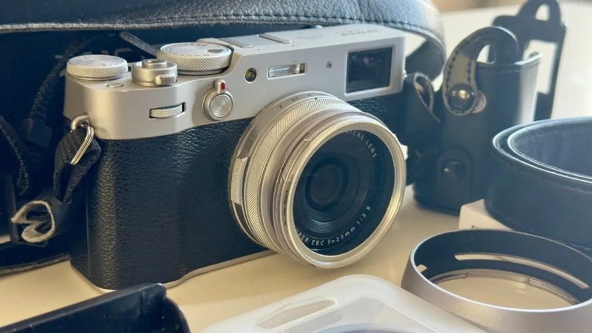 Fujifilm X100V - Image 3
